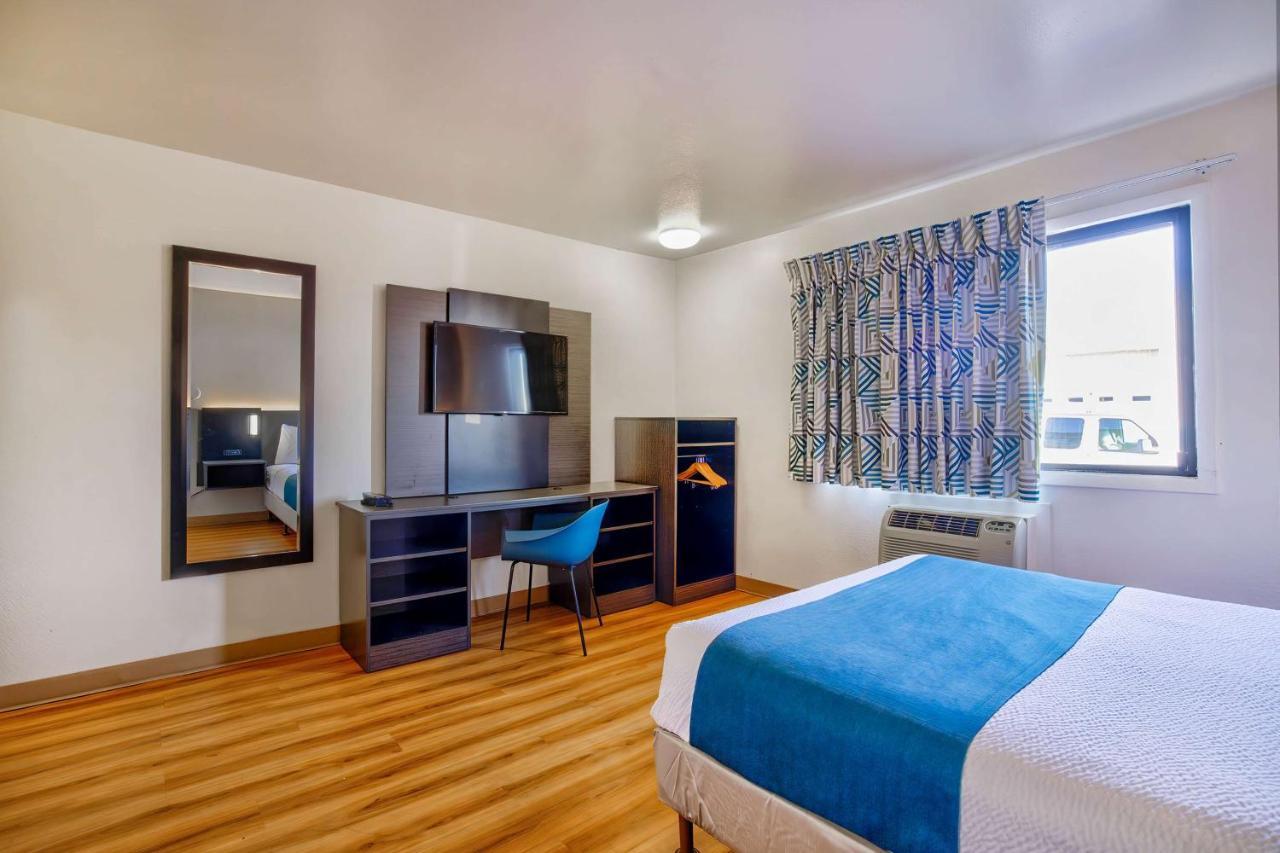 Motel 6-Duluth, Mn מראה חיצוני תמונה